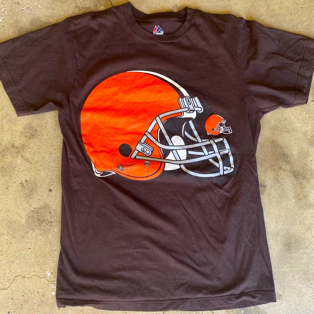 Cleveland Browns shirt